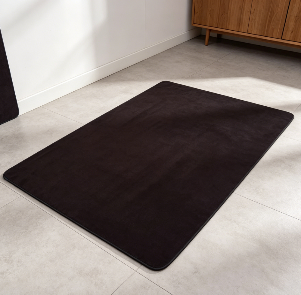 Washable Non-Slip Floor Mat for Puppies & Small Pets - Image 2